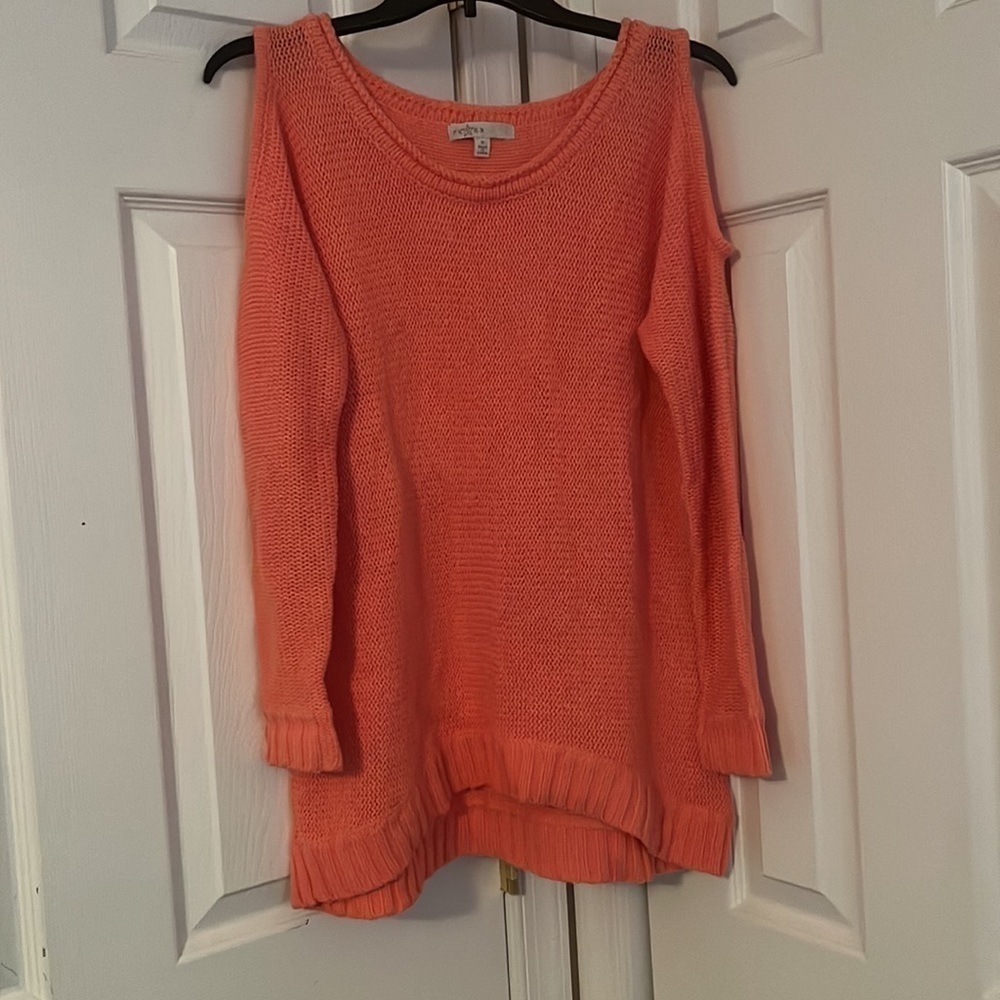 Perfect knitted sweater open shoulders long sleeve oversized shirt top - Size S